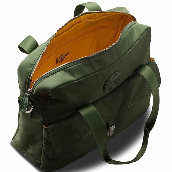 dr martens nylon messenger bolsa